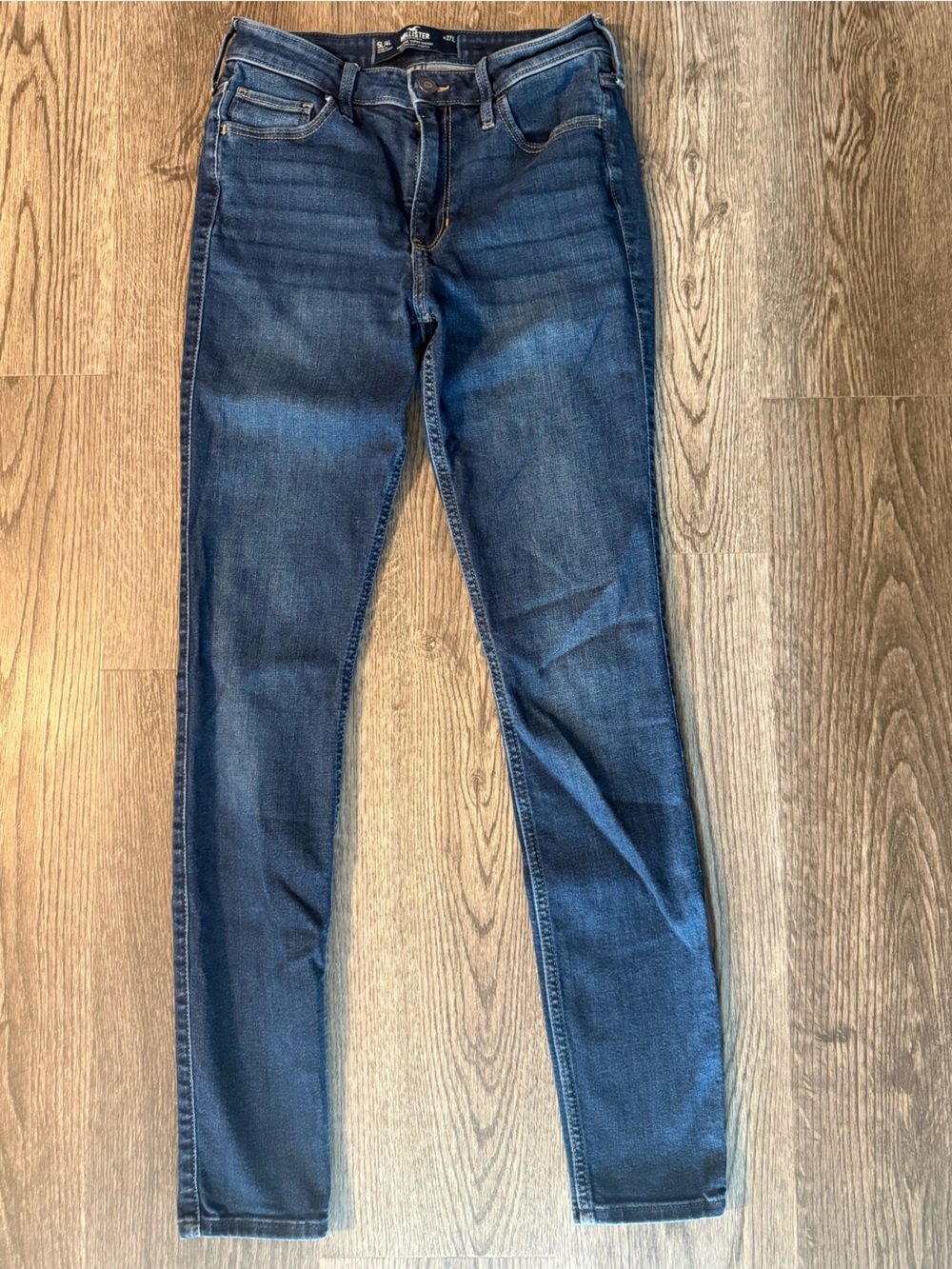 Hollister high-rise super skinny jeans